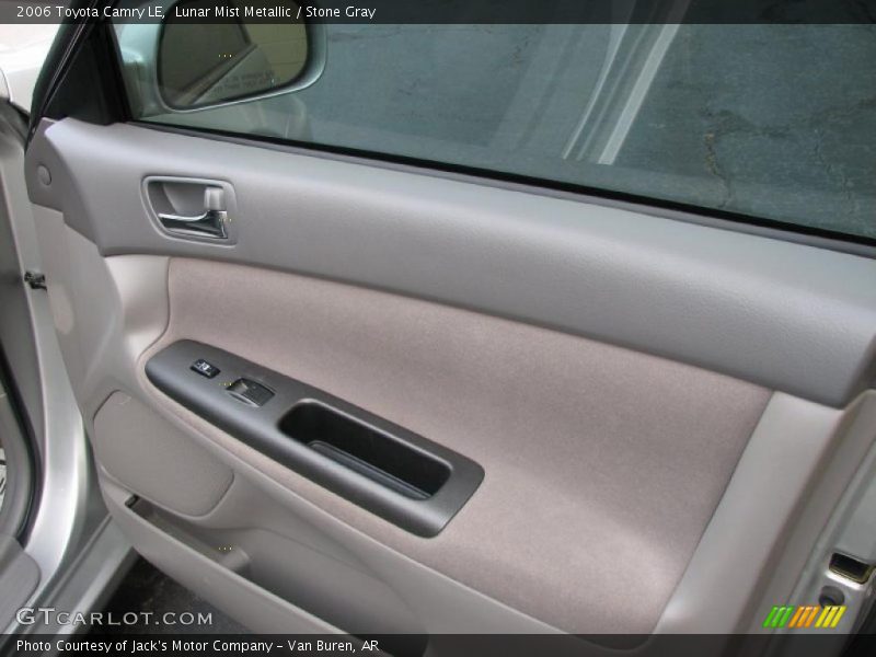Lunar Mist Metallic / Stone Gray 2006 Toyota Camry LE