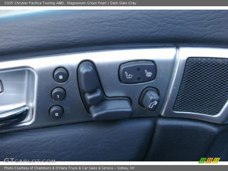 Magnesium Green Pearl / Dark Slate Gray 2005 Chrysler Pacifica Touring AWD