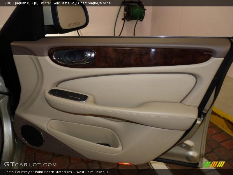 Winter Gold Metallic / Champagne/Mocha 2008 Jaguar XJ XJ8