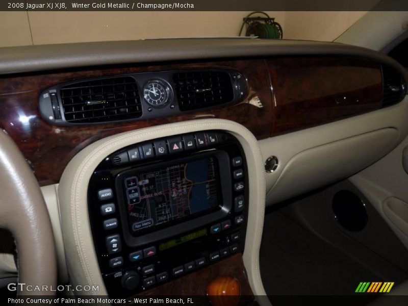 Winter Gold Metallic / Champagne/Mocha 2008 Jaguar XJ XJ8