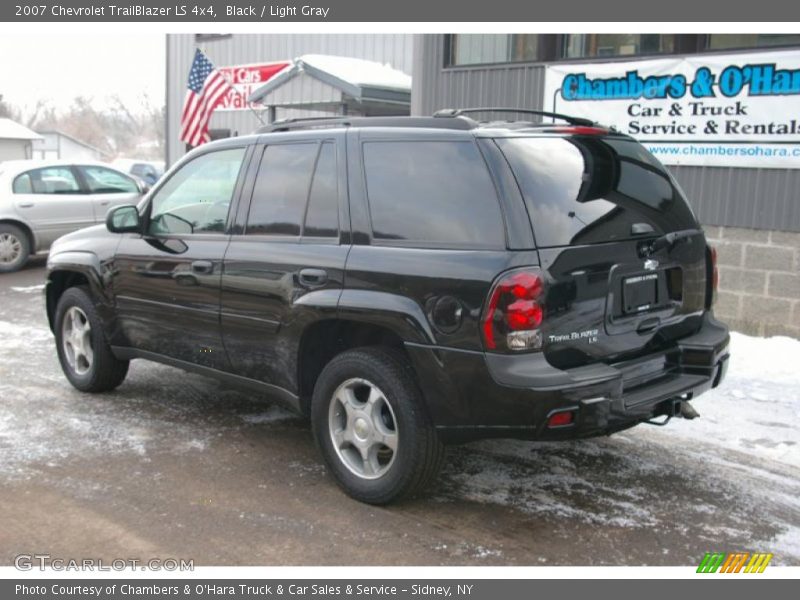 Black / Light Gray 2007 Chevrolet TrailBlazer LS 4x4