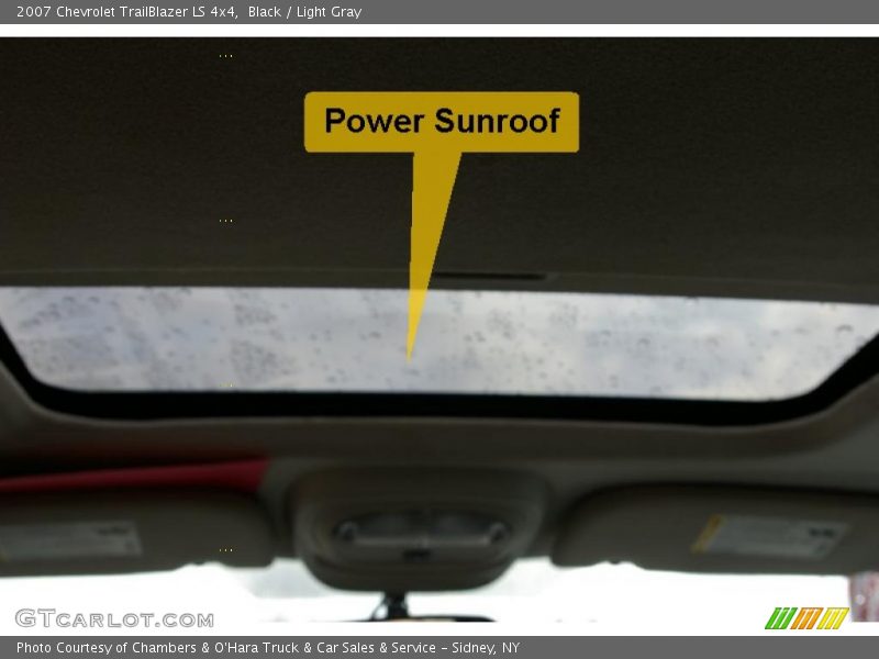 Black / Light Gray 2007 Chevrolet TrailBlazer LS 4x4