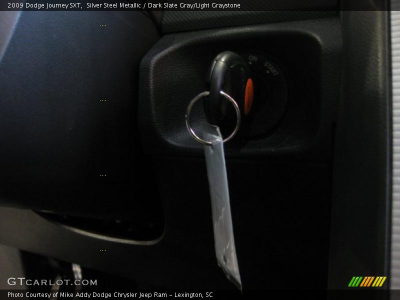 Silver Steel Metallic / Dark Slate Gray/Light Graystone 2009 Dodge Journey SXT