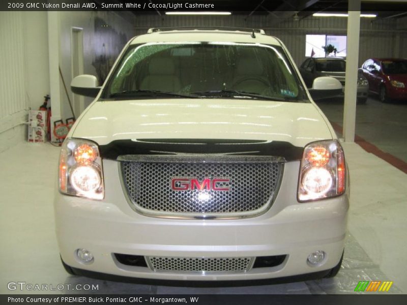 Summit White / Cocoa/Light Cashmere 2009 GMC Yukon Denali AWD