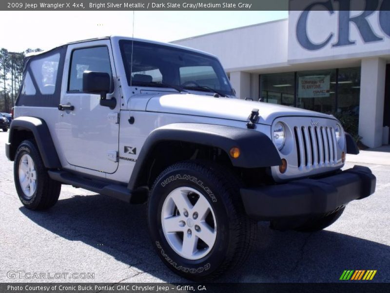 Bright Silver Metallic / Dark Slate Gray/Medium Slate Gray 2009 Jeep Wrangler X 4x4