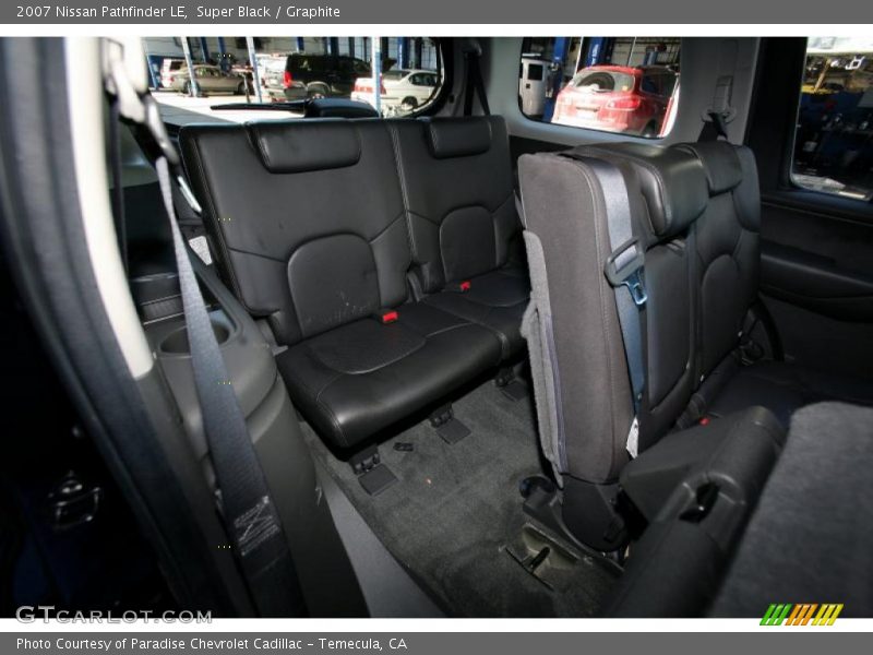Super Black / Graphite 2007 Nissan Pathfinder LE