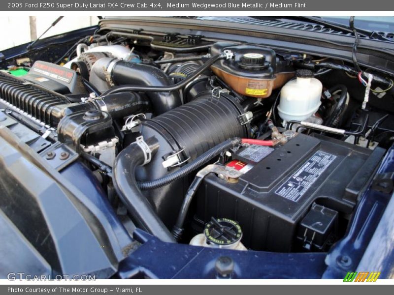 Medium Wedgewood Blue Metallic / Medium Flint 2005 Ford F250 Super Duty Lariat FX4 Crew Cab 4x4