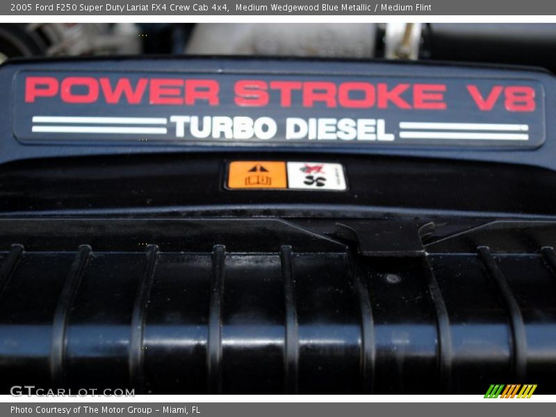 Medium Wedgewood Blue Metallic / Medium Flint 2005 Ford F250 Super Duty Lariat FX4 Crew Cab 4x4
