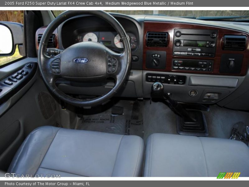 Medium Wedgewood Blue Metallic / Medium Flint 2005 Ford F250 Super Duty Lariat FX4 Crew Cab 4x4