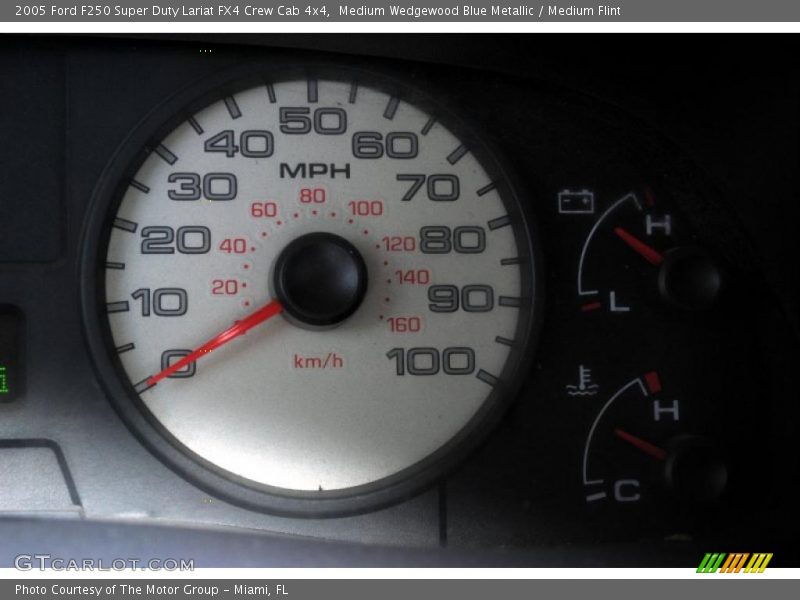 Medium Wedgewood Blue Metallic / Medium Flint 2005 Ford F250 Super Duty Lariat FX4 Crew Cab 4x4