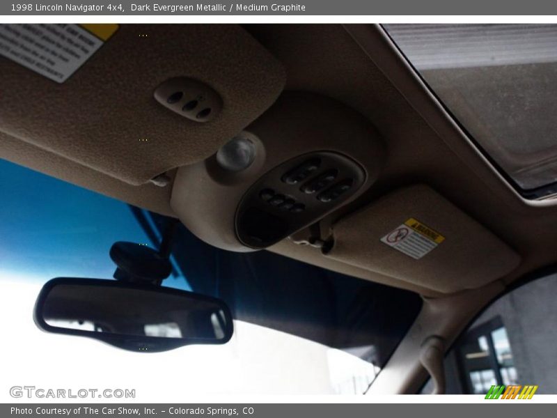 Dark Evergreen Metallic / Medium Graphite 1998 Lincoln Navigator 4x4