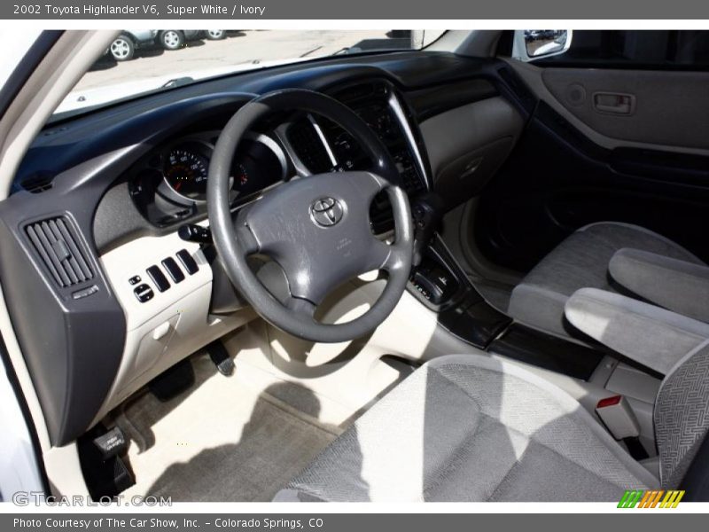 Super White / Ivory 2002 Toyota Highlander V6
