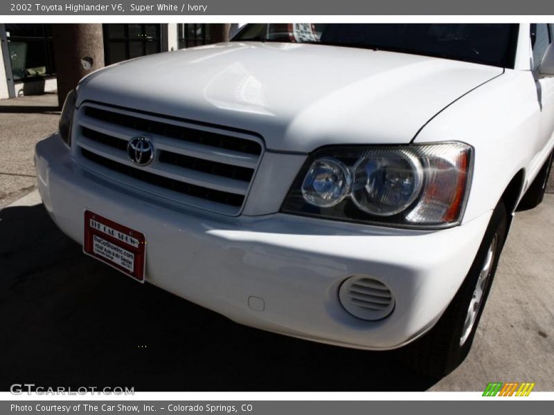 Super White / Ivory 2002 Toyota Highlander V6
