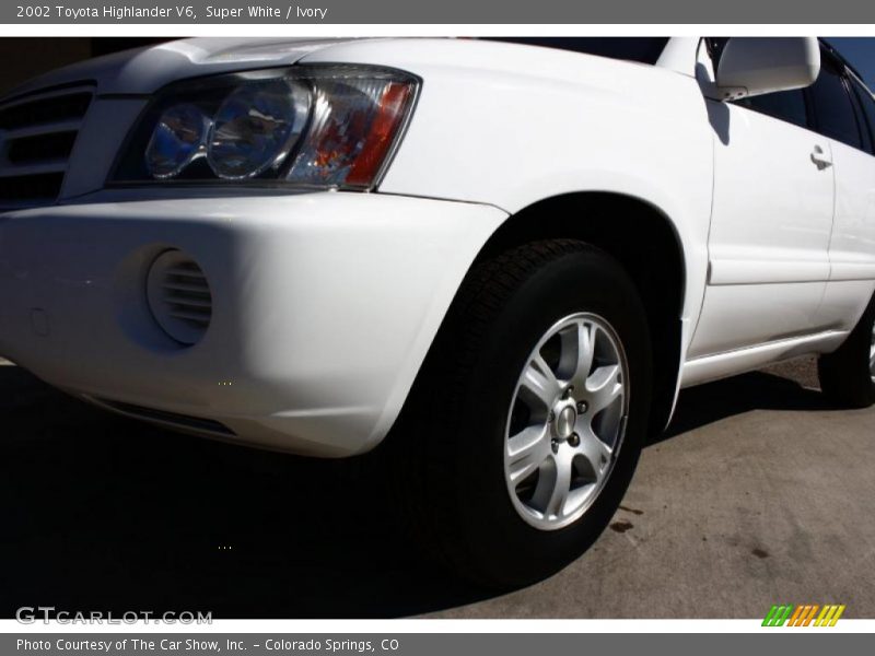 Super White / Ivory 2002 Toyota Highlander V6