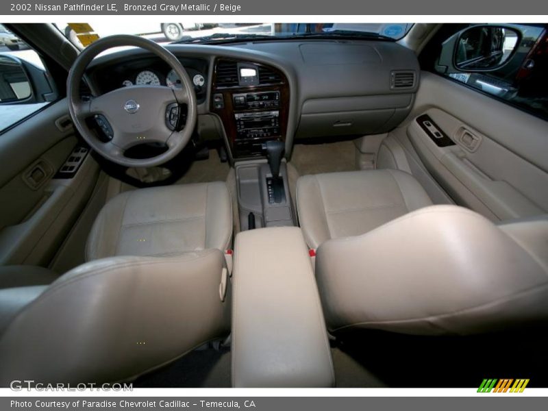 Bronzed Gray Metallic / Beige 2002 Nissan Pathfinder LE