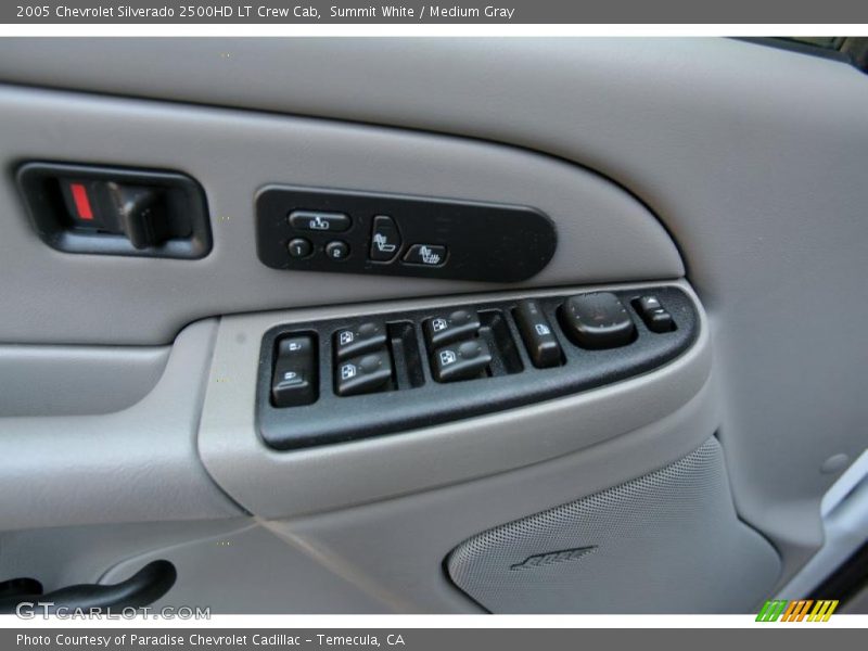 Summit White / Medium Gray 2005 Chevrolet Silverado 2500HD LT Crew Cab