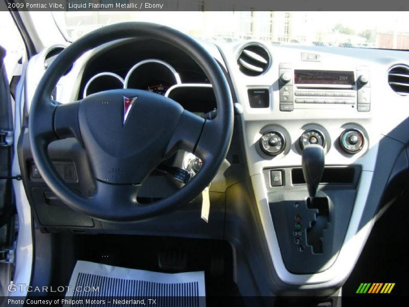 Liquid Platinum Metallic / Ebony 2009 Pontiac Vibe