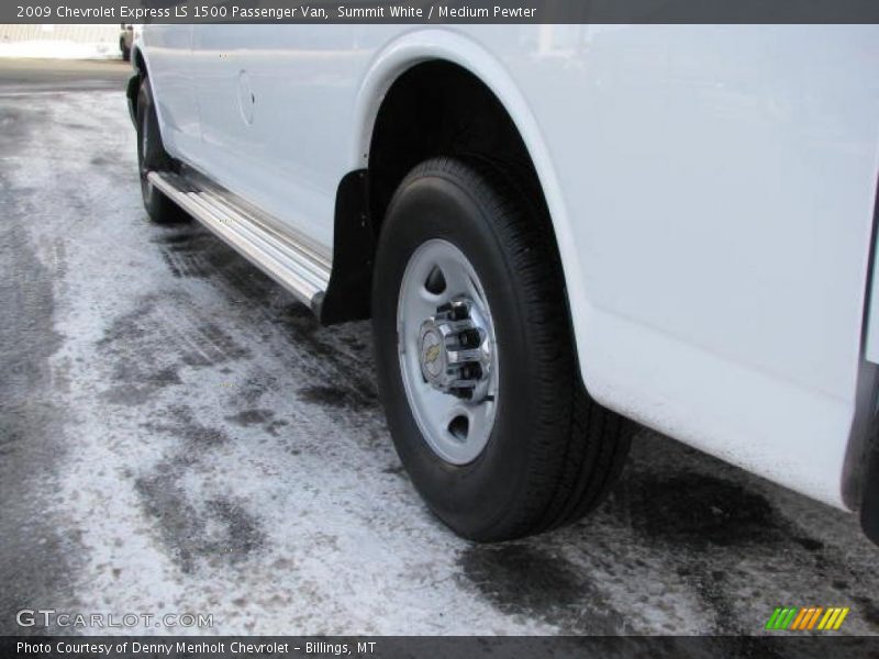 Summit White / Medium Pewter 2009 Chevrolet Express LS 1500 Passenger Van