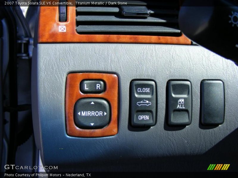Titanium Metallic / Dark Stone 2007 Toyota Solara SLE V6 Convertible