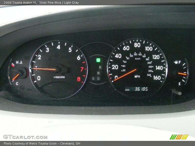 Silver Pine Mica / Light Gray 2009 Toyota Avalon XL