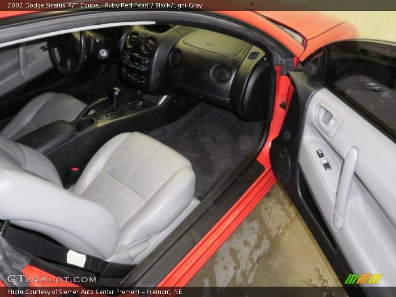 Ruby Red Pearl / Black/Light Gray 2002 Dodge Stratus R/T Coupe