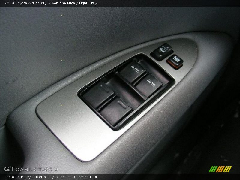 Silver Pine Mica / Light Gray 2009 Toyota Avalon XL