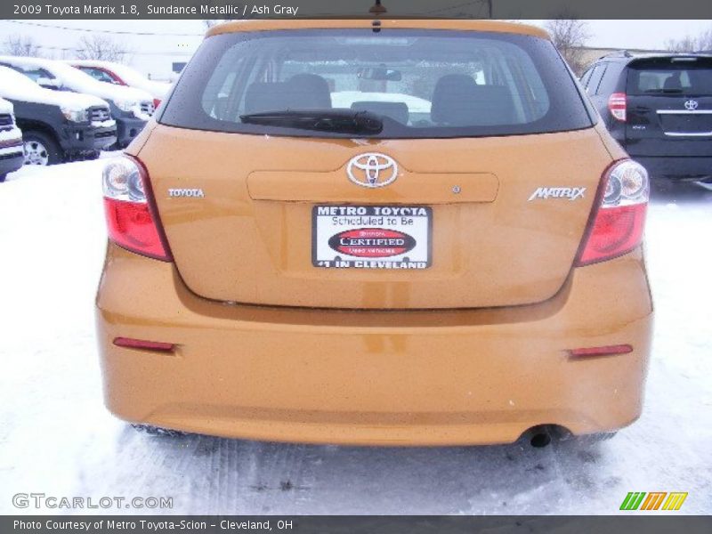 Sundance Metallic / Ash Gray 2009 Toyota Matrix 1.8