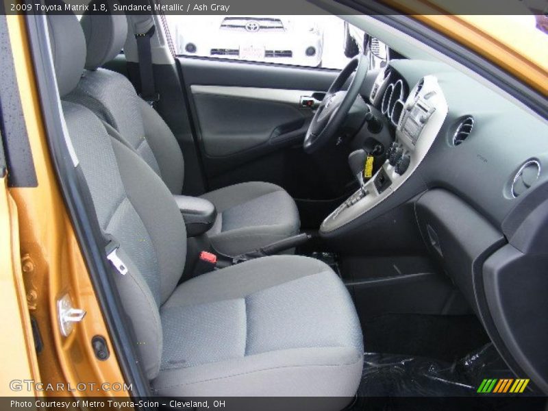 Sundance Metallic / Ash Gray 2009 Toyota Matrix 1.8
