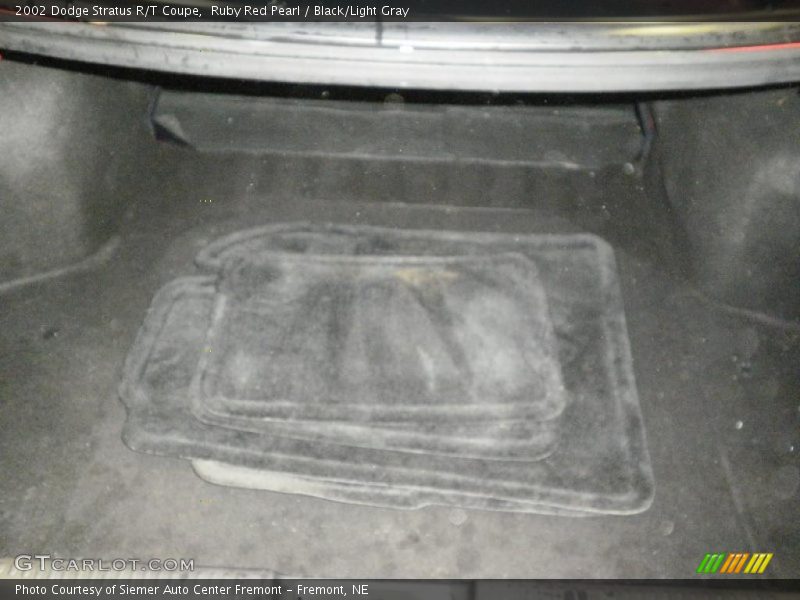 Ruby Red Pearl / Black/Light Gray 2002 Dodge Stratus R/T Coupe