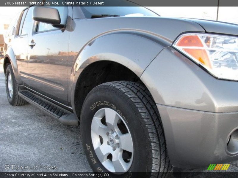 Granite Metallic / Desert 2006 Nissan Pathfinder SE 4x4