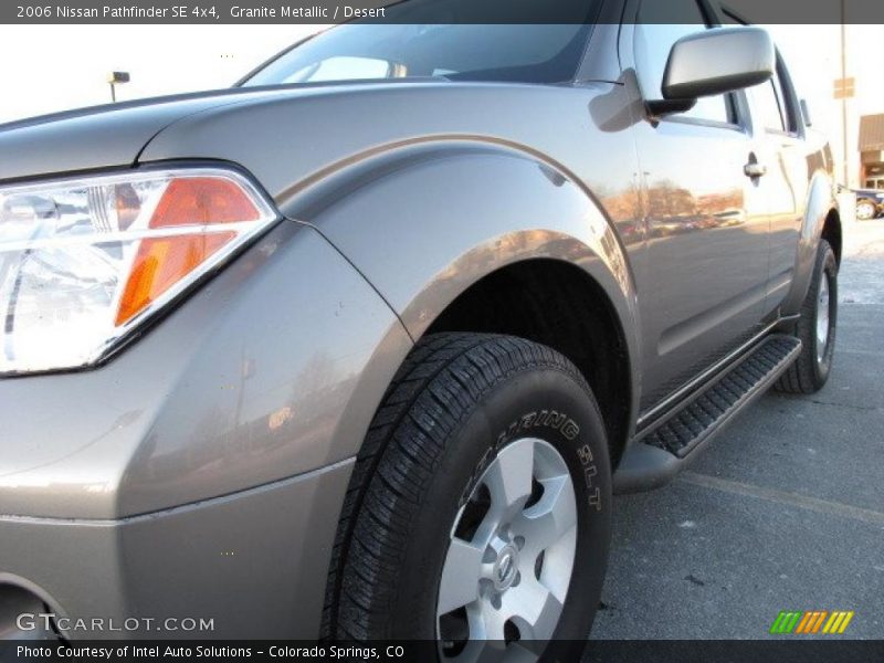 Granite Metallic / Desert 2006 Nissan Pathfinder SE 4x4