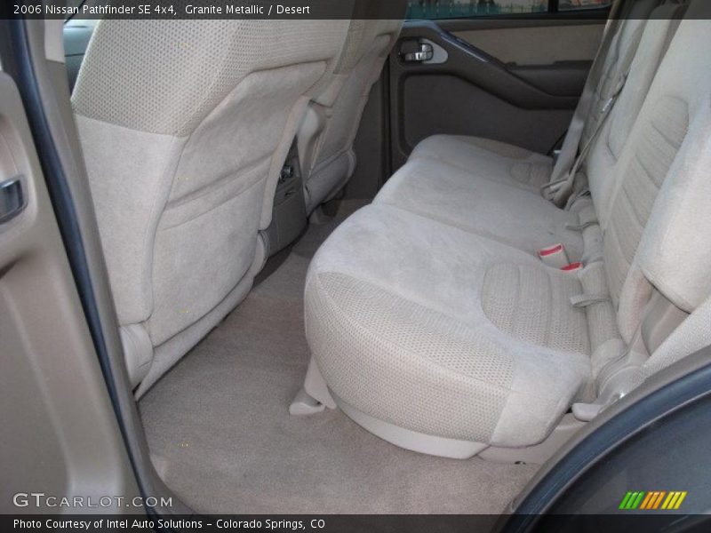 Granite Metallic / Desert 2006 Nissan Pathfinder SE 4x4