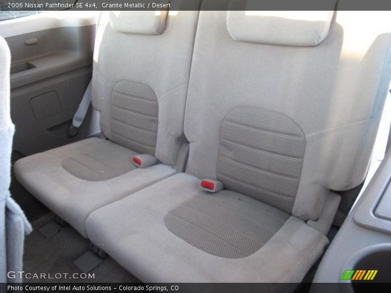 Granite Metallic / Desert 2006 Nissan Pathfinder SE 4x4