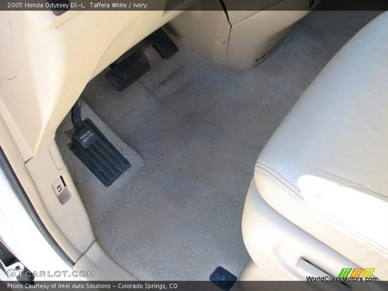 Taffeta White / Ivory 2005 Honda Odyssey EX-L