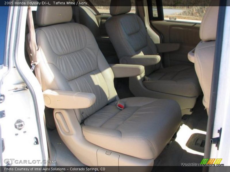 Taffeta White / Ivory 2005 Honda Odyssey EX-L