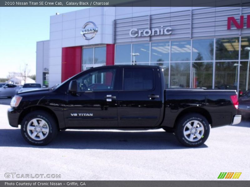 Galaxy Black / Charcoal 2010 Nissan Titan SE Crew Cab