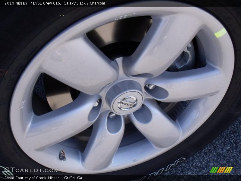 Galaxy Black / Charcoal 2010 Nissan Titan SE Crew Cab