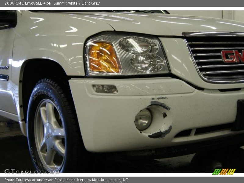 Summit White / Light Gray 2006 GMC Envoy SLE 4x4