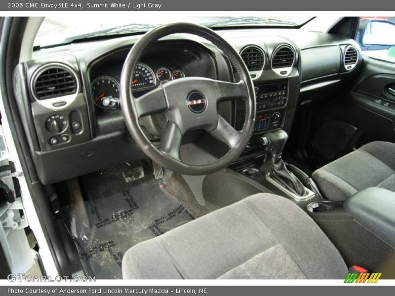Summit White / Light Gray 2006 GMC Envoy SLE 4x4