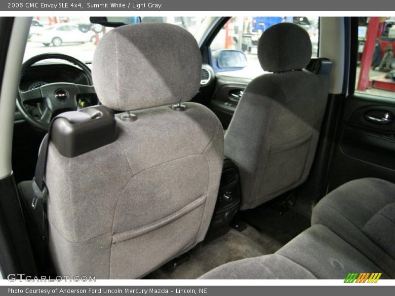 Summit White / Light Gray 2006 GMC Envoy SLE 4x4