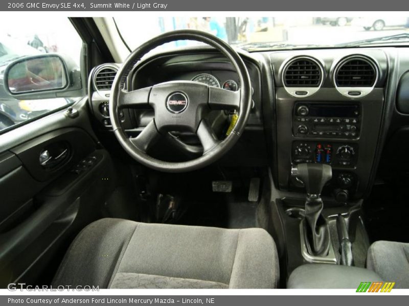 Summit White / Light Gray 2006 GMC Envoy SLE 4x4
