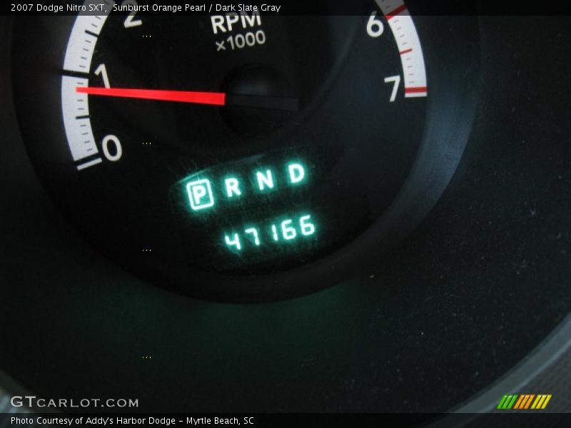 Sunburst Orange Pearl / Dark Slate Gray 2007 Dodge Nitro SXT
