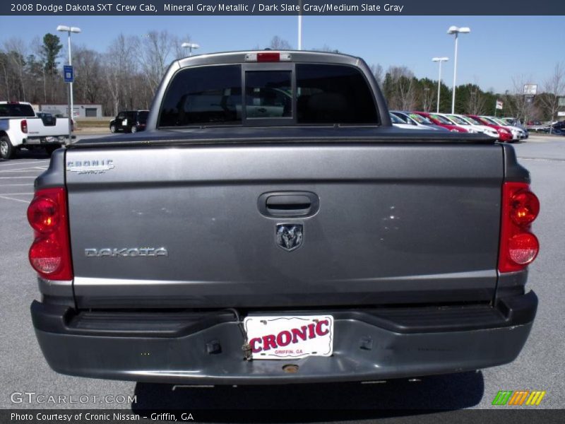 Mineral Gray Metallic / Dark Slate Gray/Medium Slate Gray 2008 Dodge Dakota SXT Crew Cab