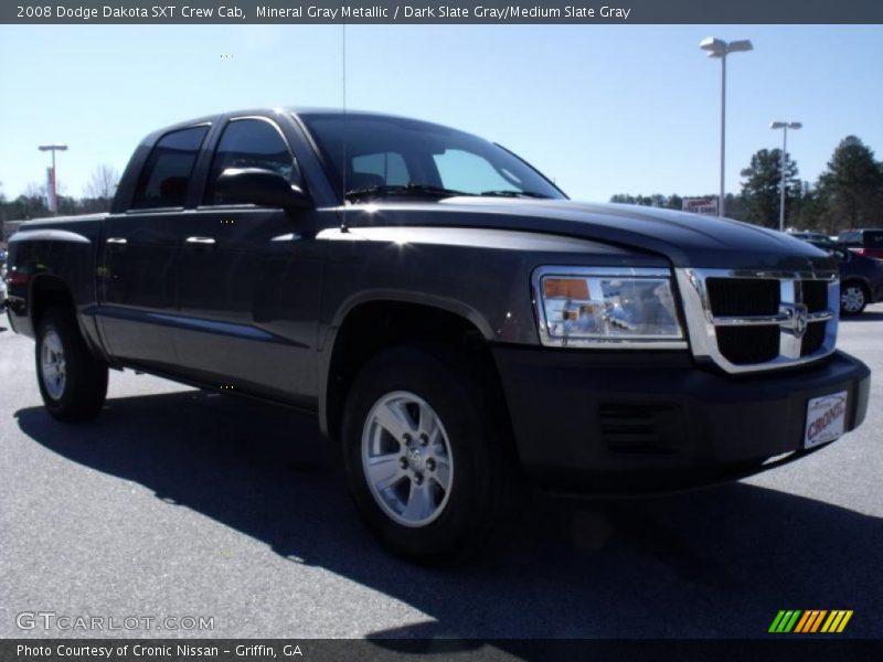 Mineral Gray Metallic / Dark Slate Gray/Medium Slate Gray 2008 Dodge Dakota SXT Crew Cab