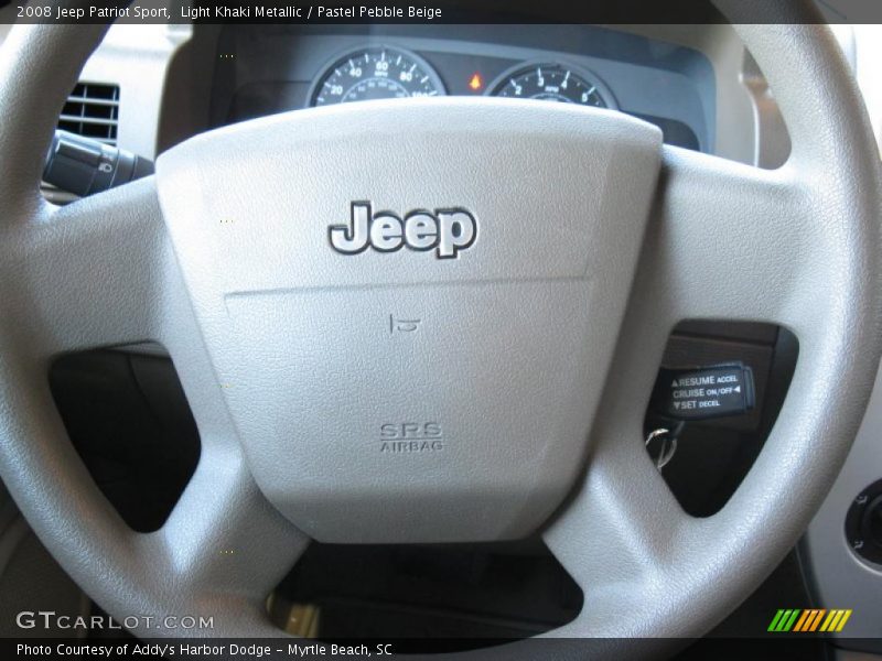 Light Khaki Metallic / Pastel Pebble Beige 2008 Jeep Patriot Sport