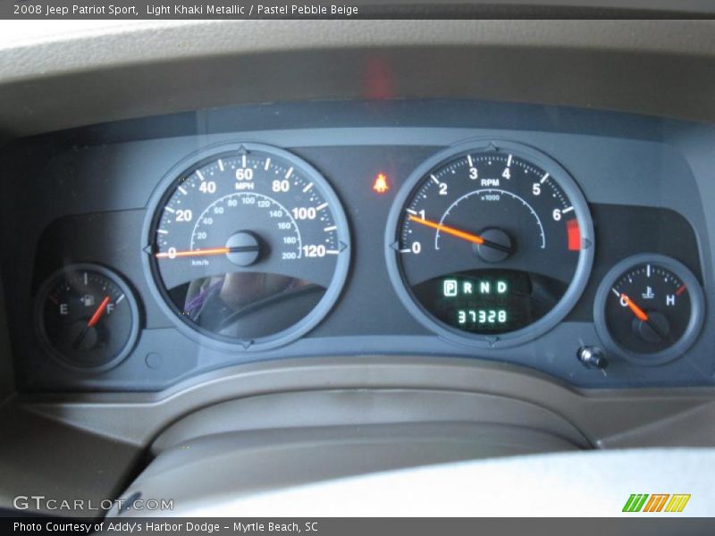Light Khaki Metallic / Pastel Pebble Beige 2008 Jeep Patriot Sport