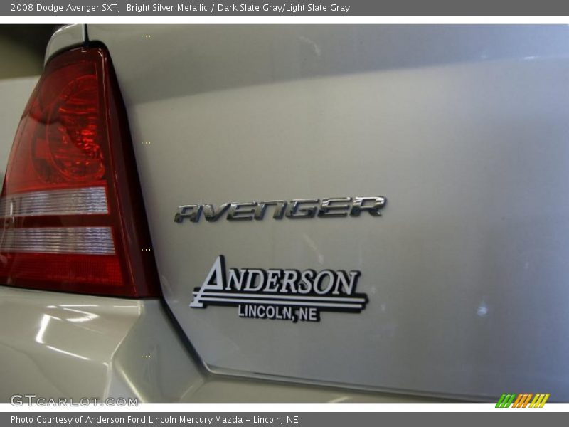 Bright Silver Metallic / Dark Slate Gray/Light Slate Gray 2008 Dodge Avenger SXT