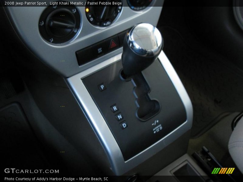 Light Khaki Metallic / Pastel Pebble Beige 2008 Jeep Patriot Sport