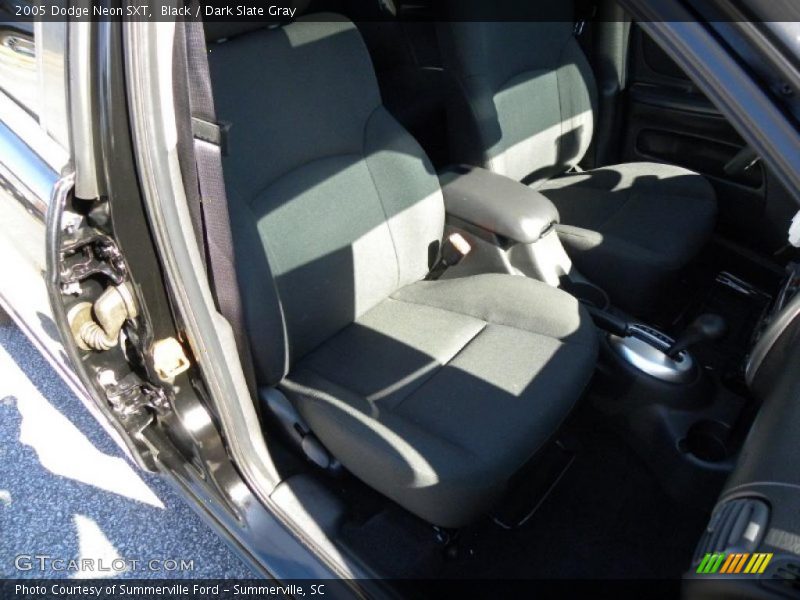 Black / Dark Slate Gray 2005 Dodge Neon SXT