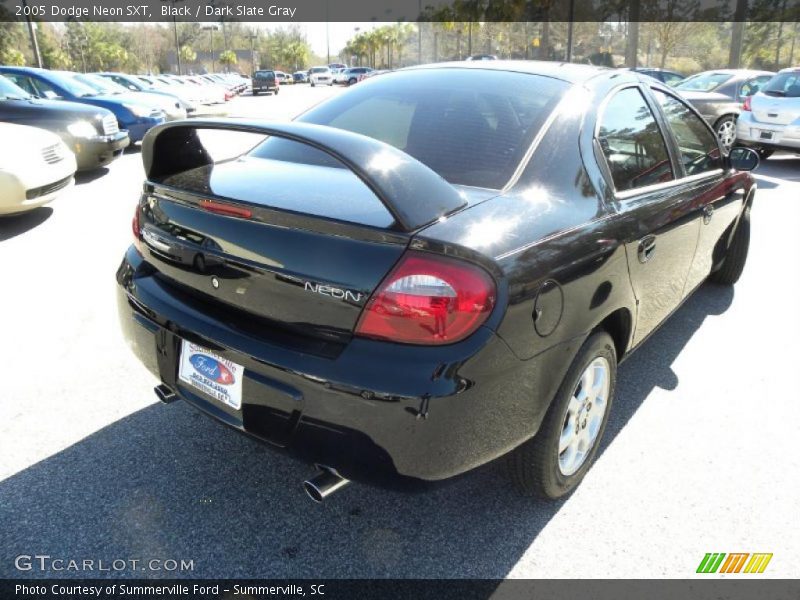 Black / Dark Slate Gray 2005 Dodge Neon SXT